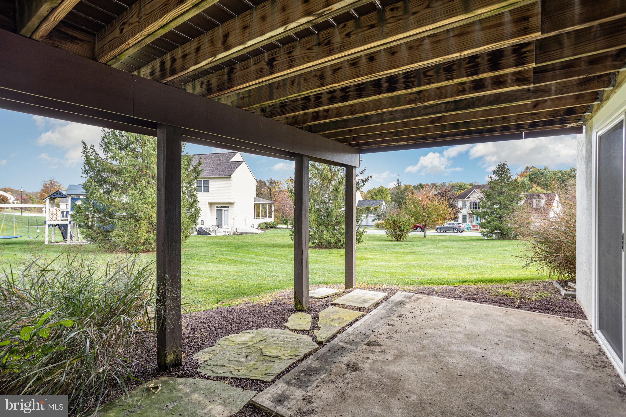19 BRIAR ROSE TRAIL