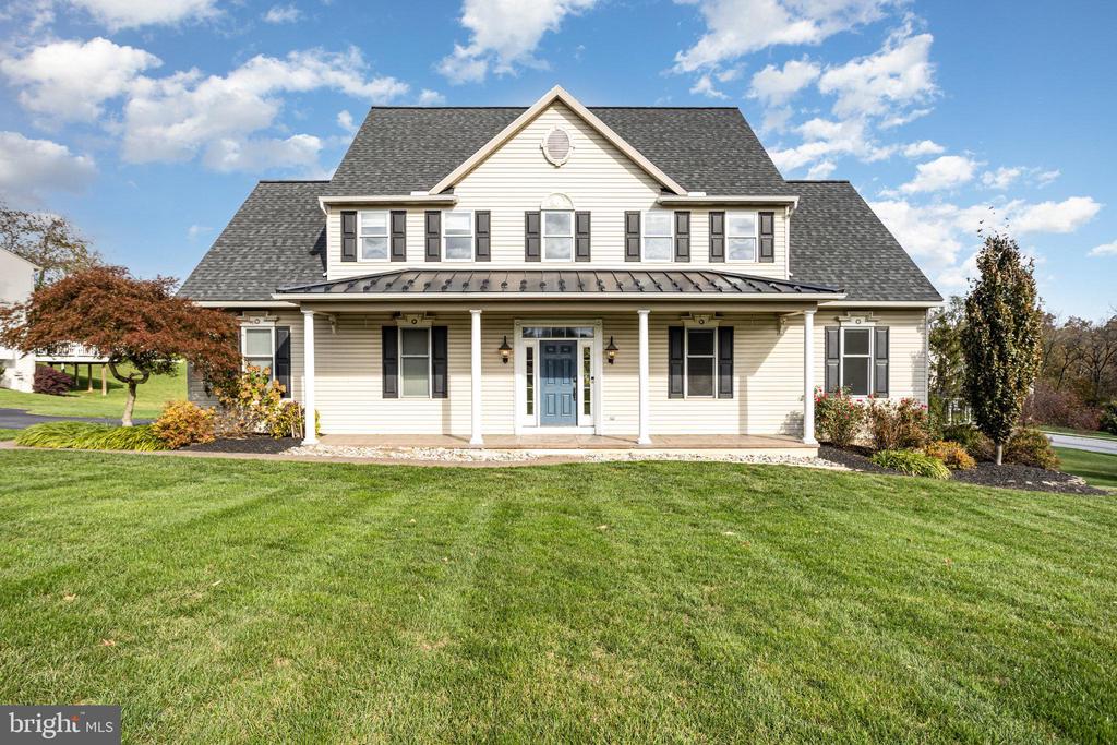 19 BRIAR ROSE TRAIL