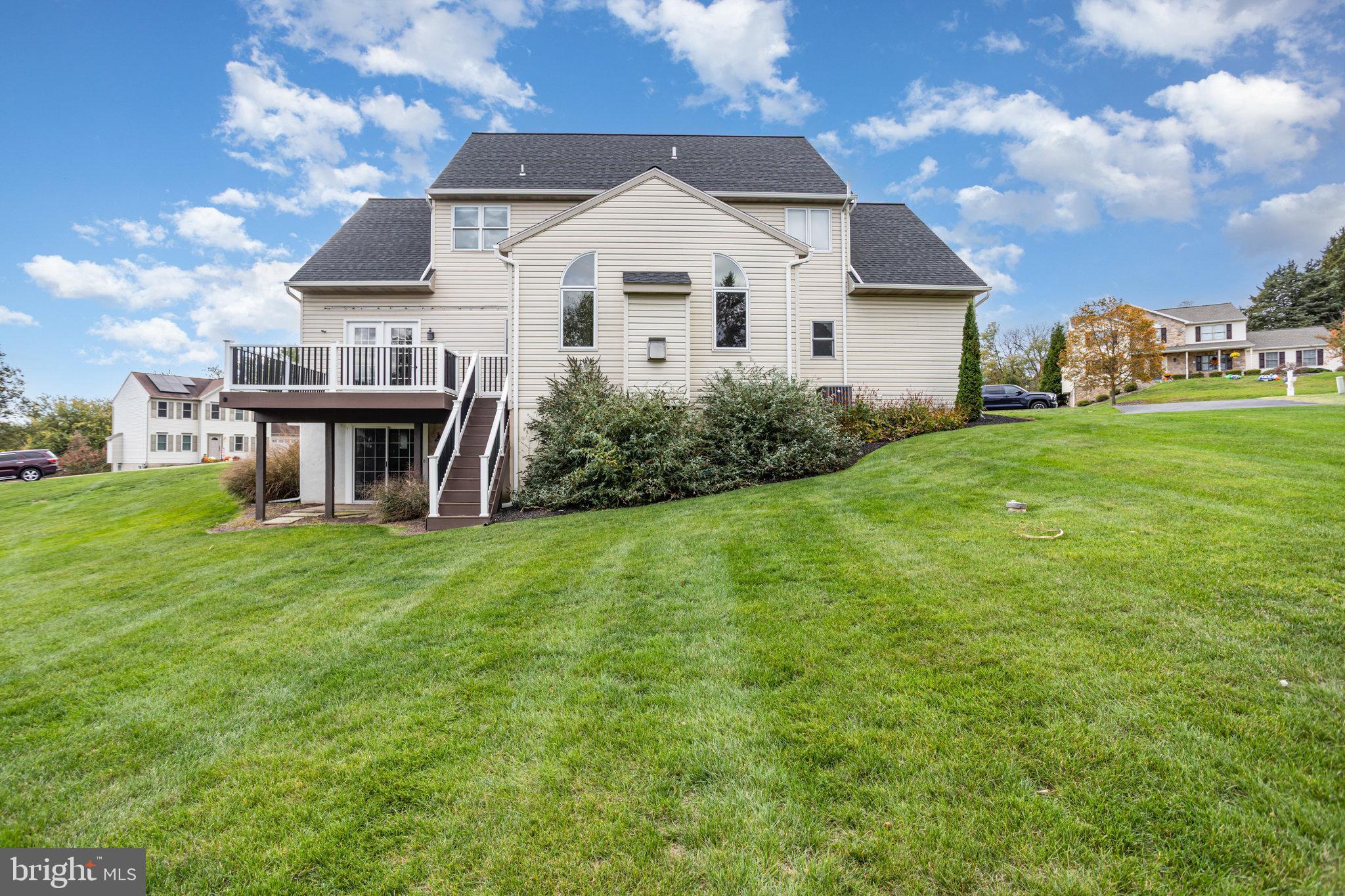 19 BRIAR ROSE TRAIL