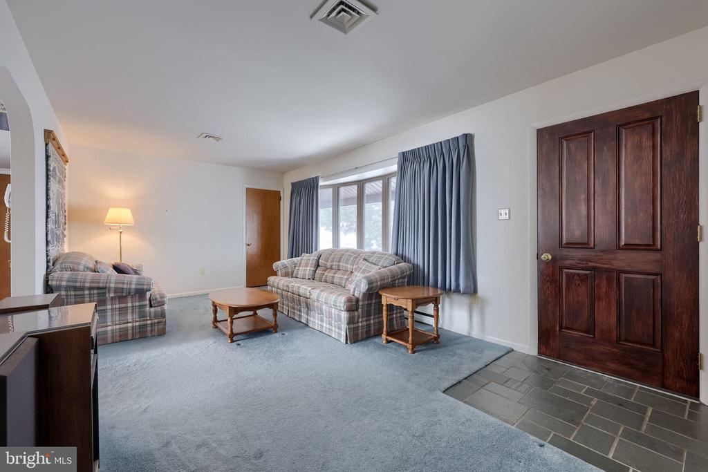 1235 LEBANON ROAD