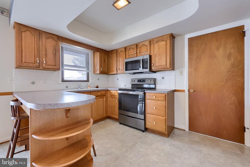 1235 LEBANON ROAD