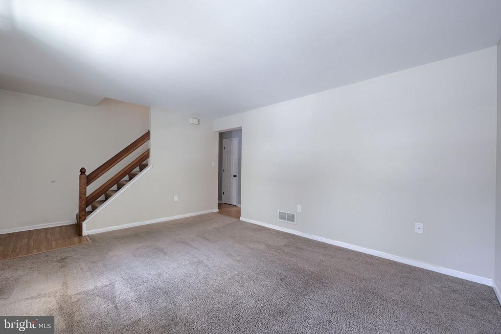604 ROCKWOOD DRIVE