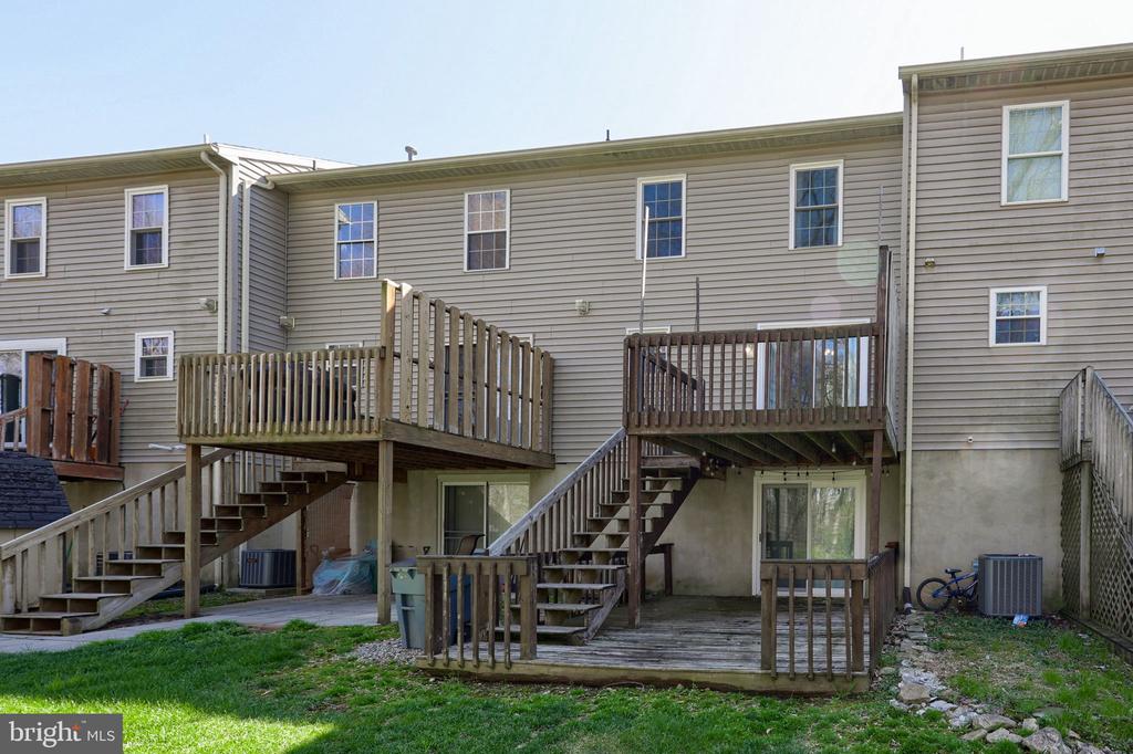 604 ROCKWOOD DRIVE