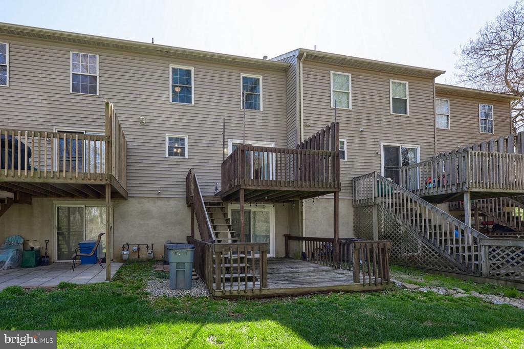 604 ROCKWOOD DRIVE