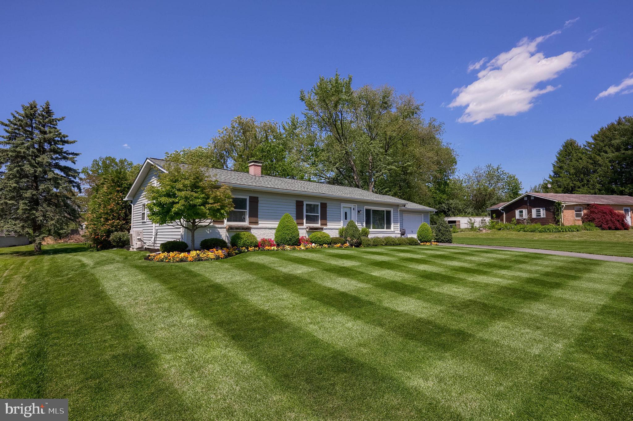 48 VISTA DRIVE