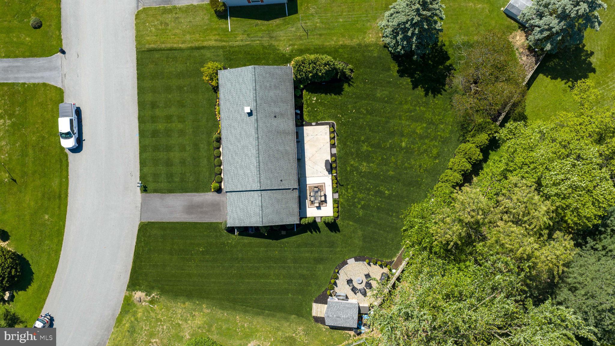 48 VISTA DRIVE