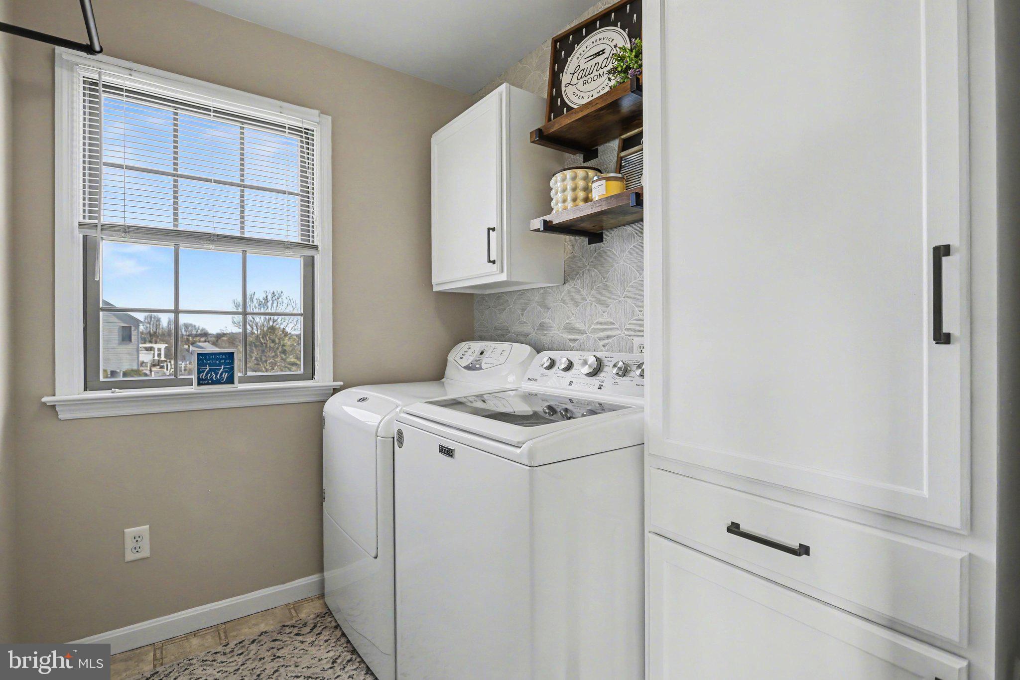 815 BUCKINGHAM BOULEVARD