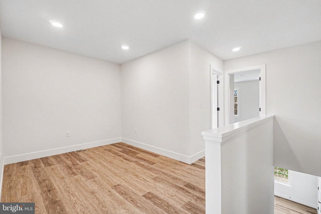 103 BROOKFIELD DRIVE