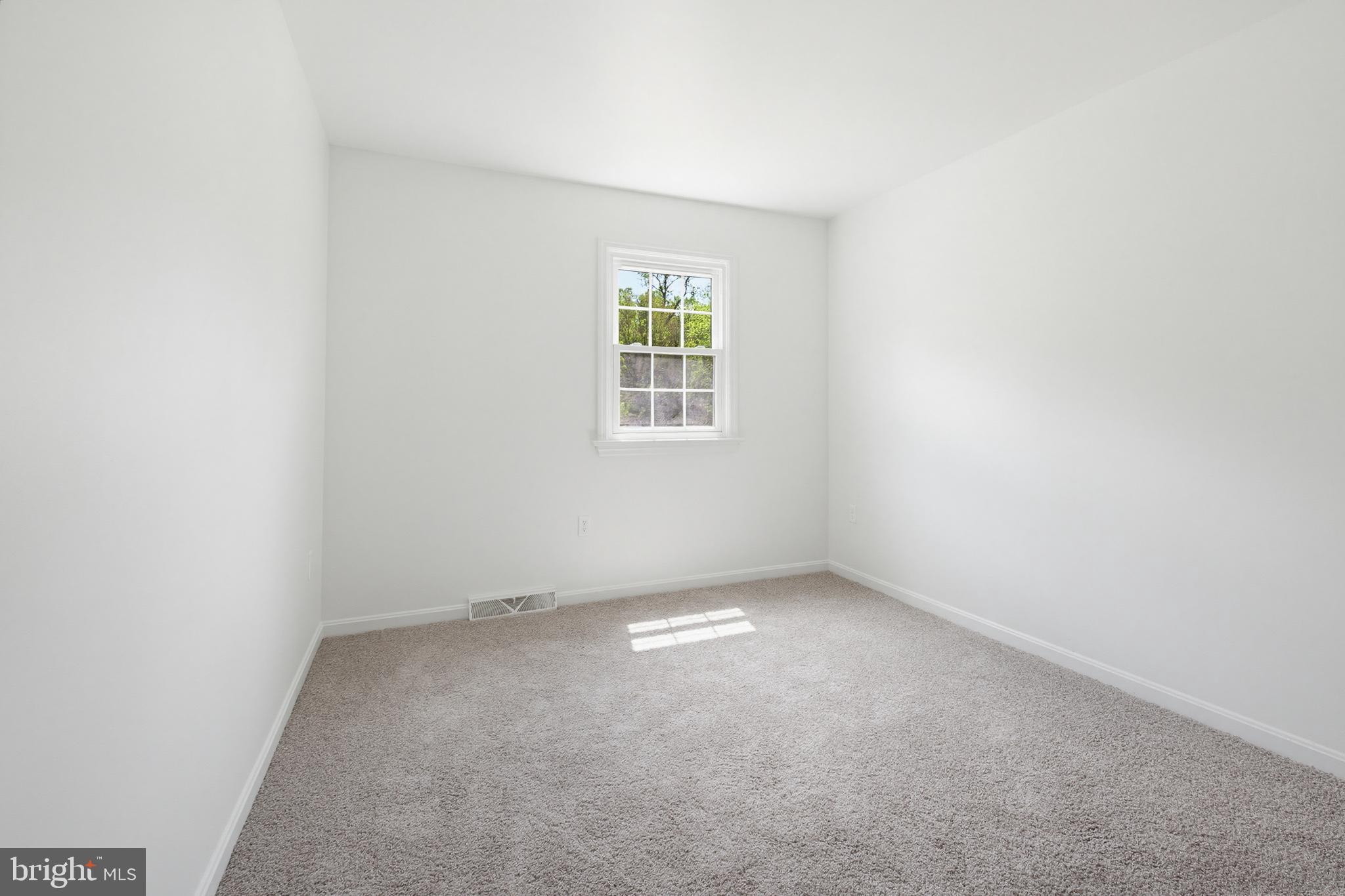 112 SAW MILL ROAD