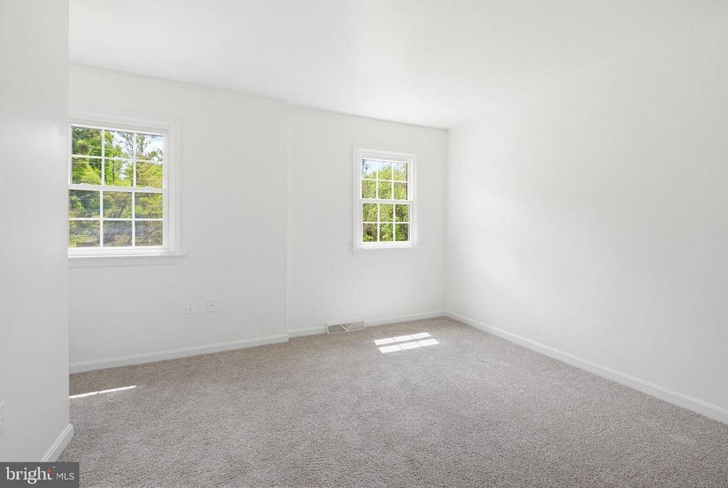 112 SAW MILL ROAD