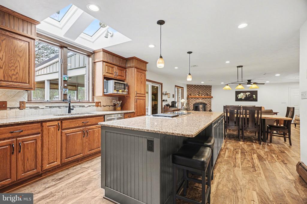 1346 BAIR ROAD