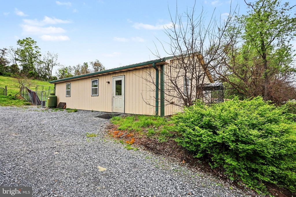 1346 BAIR ROAD
