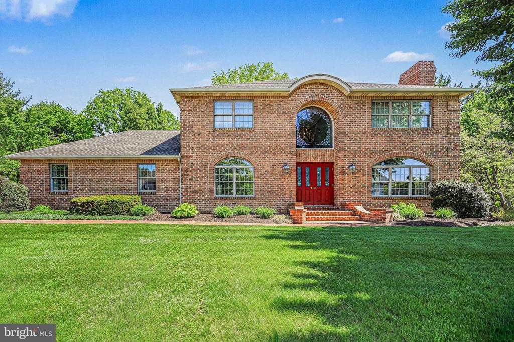 1366 HICKORY RUN DRIVE