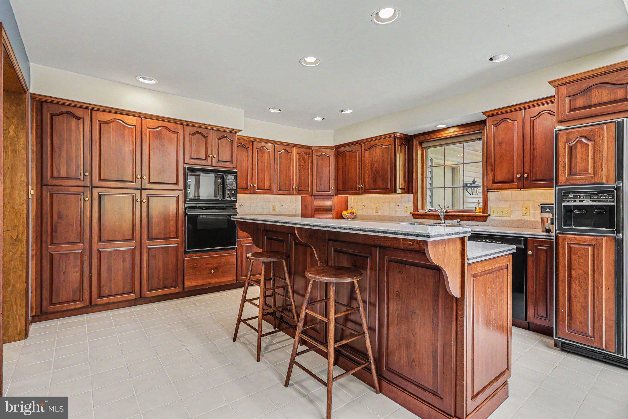 1366 HICKORY RUN DRIVE