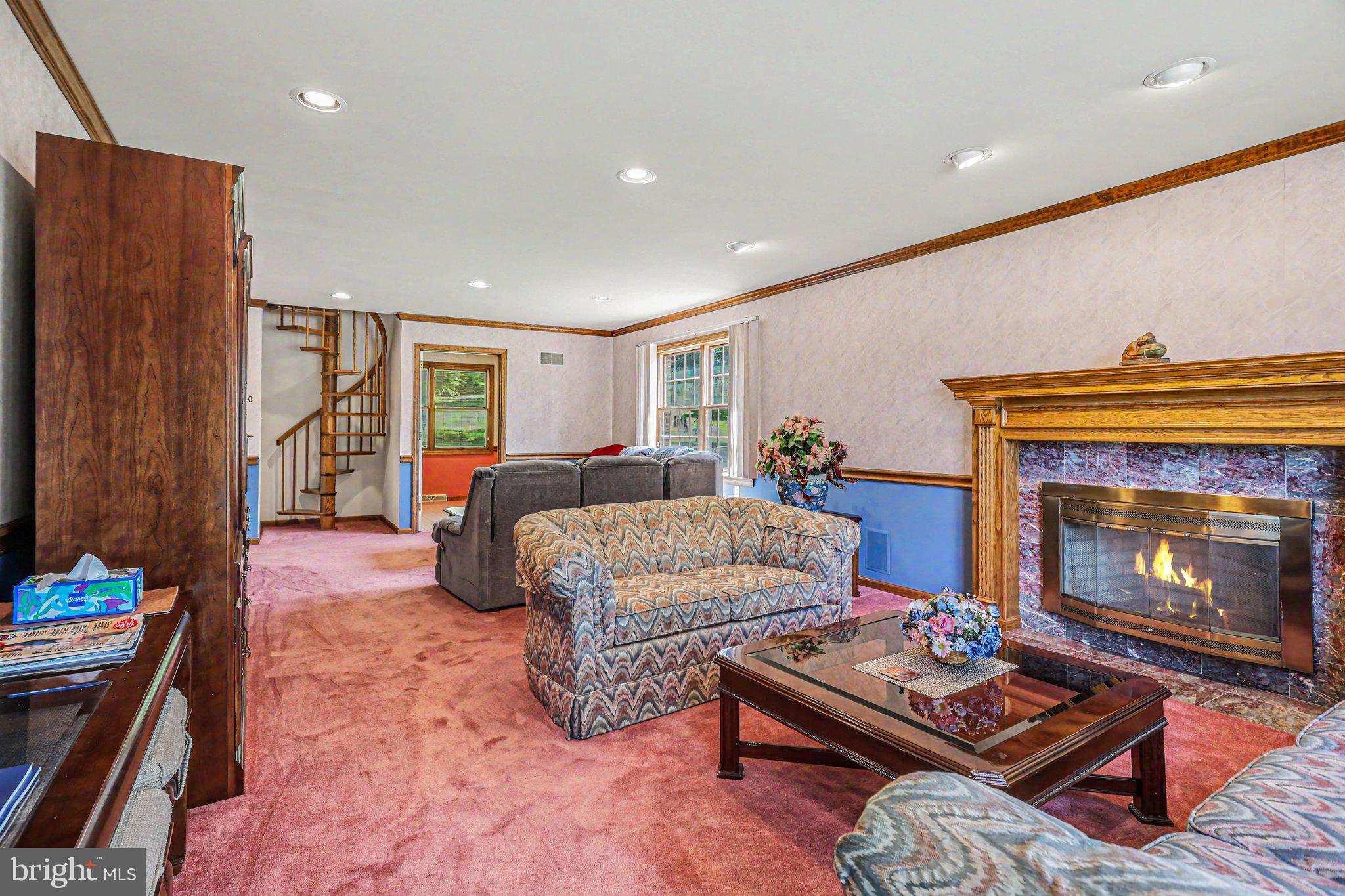 1366 HICKORY RUN DRIVE