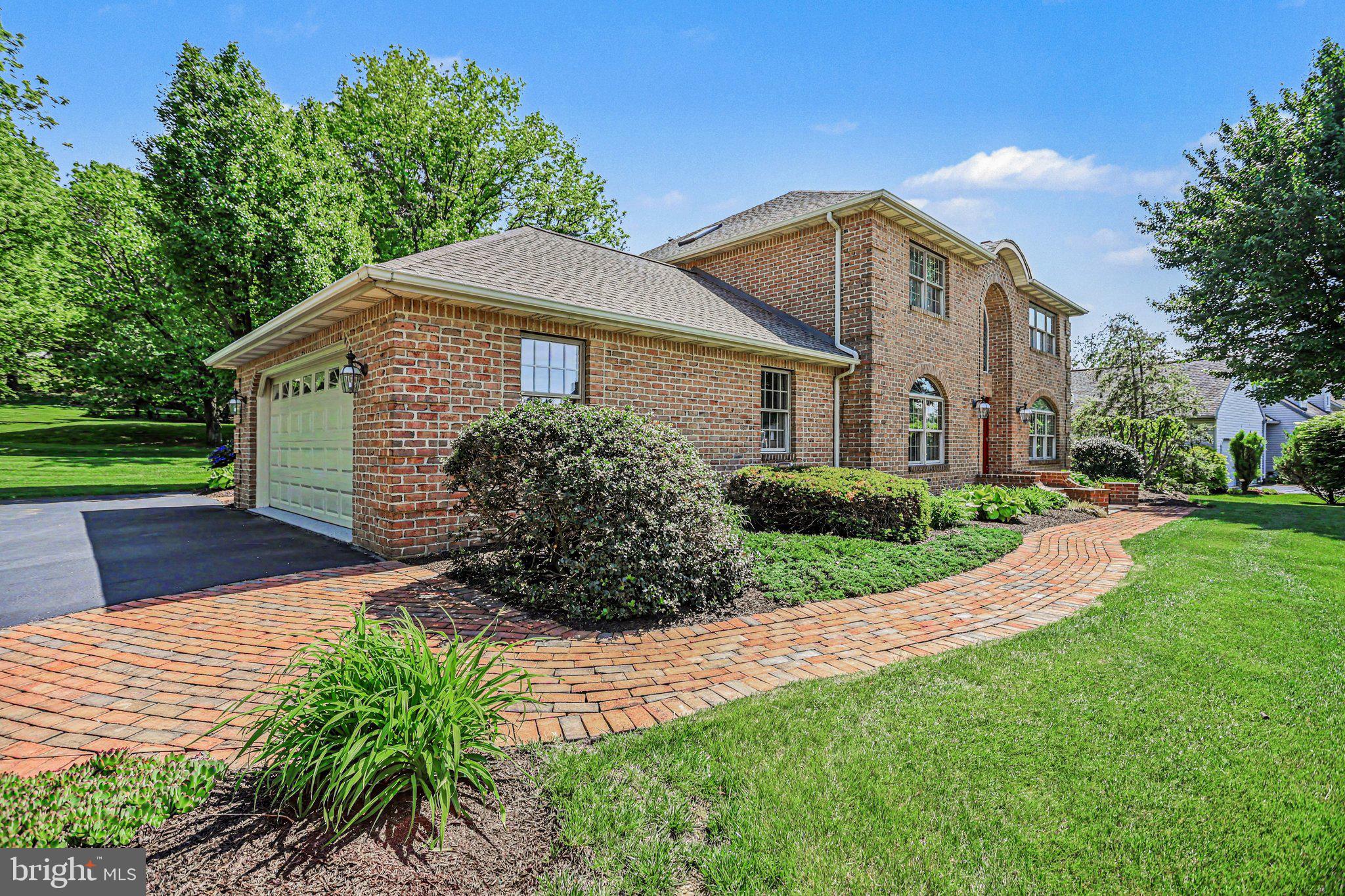 1366 HICKORY RUN DRIVE