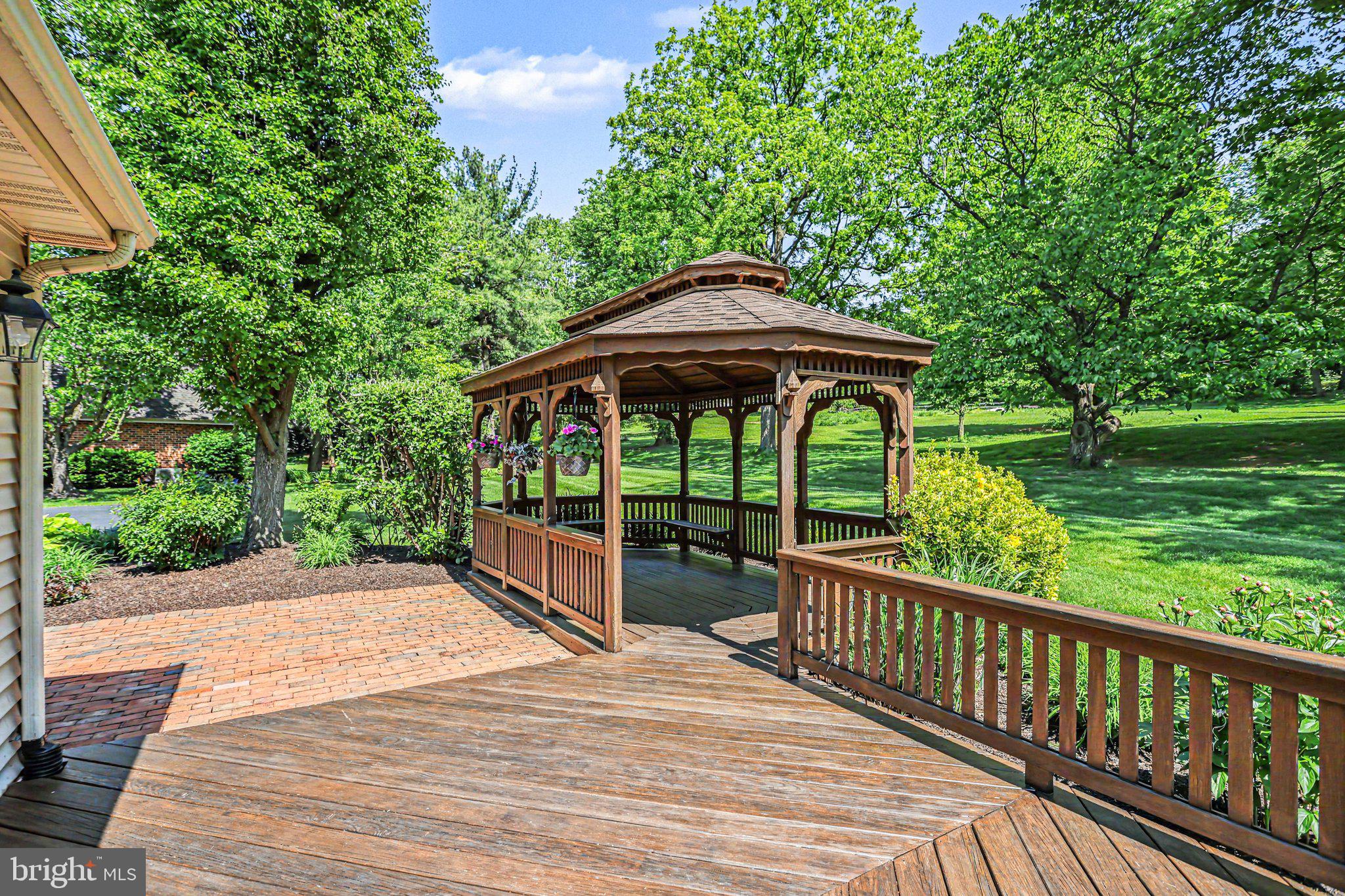 1366 HICKORY RUN DRIVE