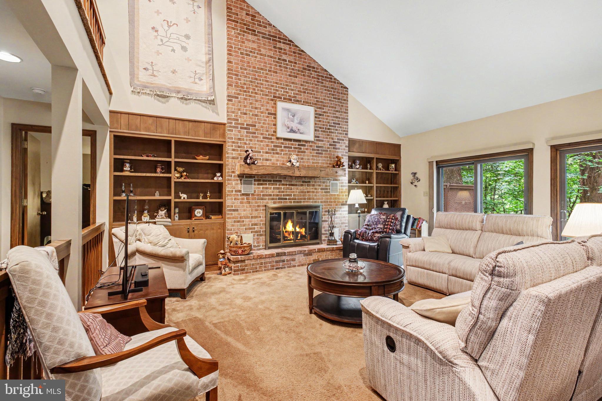 30 POPLAR LANE