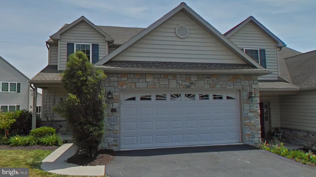 26 SOUTHWOODS DRIVE