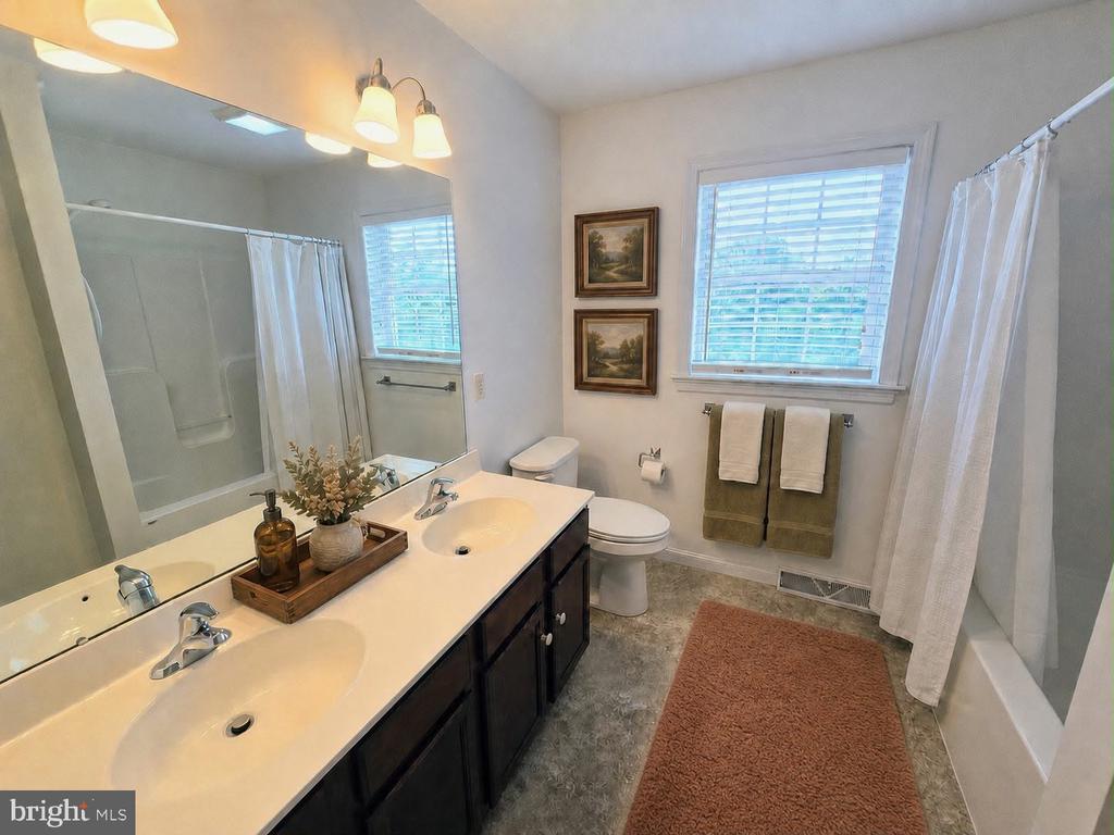 26 SOUTHWOODS DRIVE