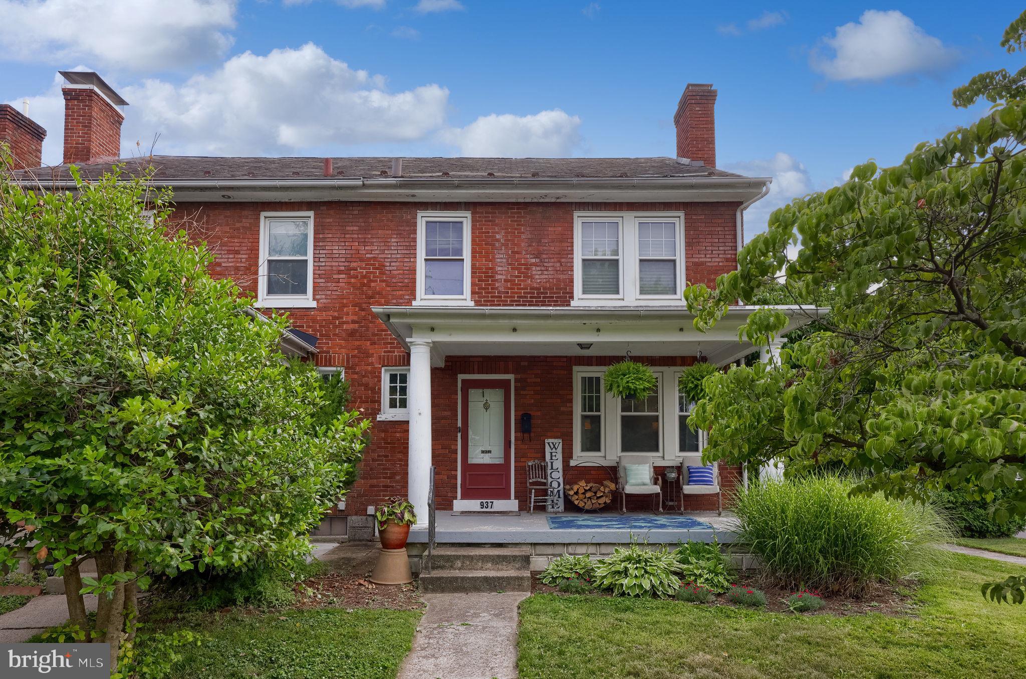 937 FOUNTAIN AVENUE