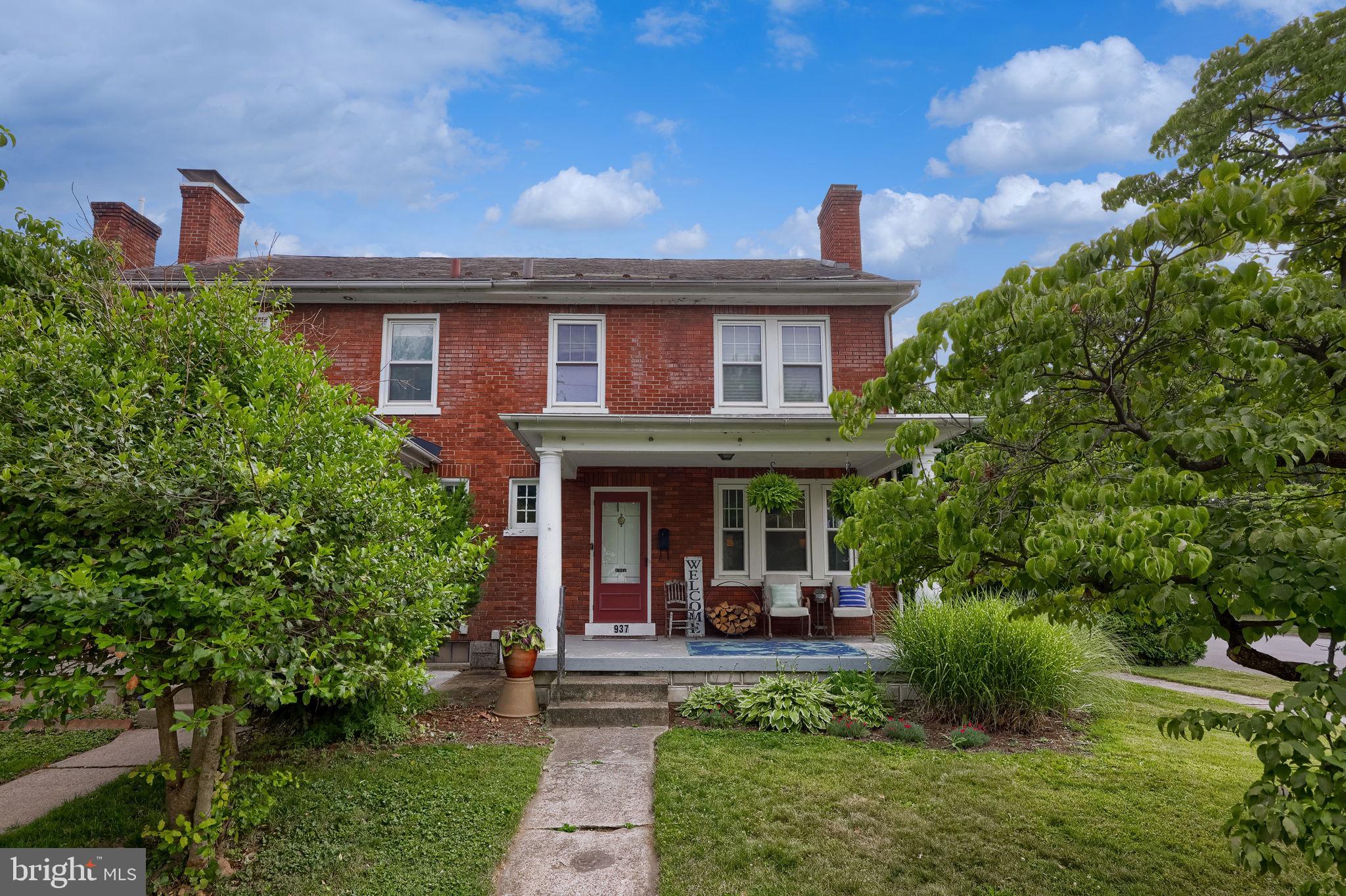 937 FOUNTAIN AVENUE