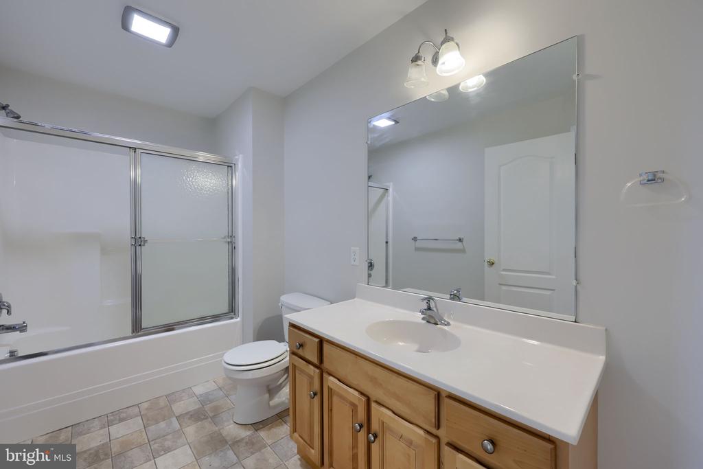 212 EAGLE DRIVE