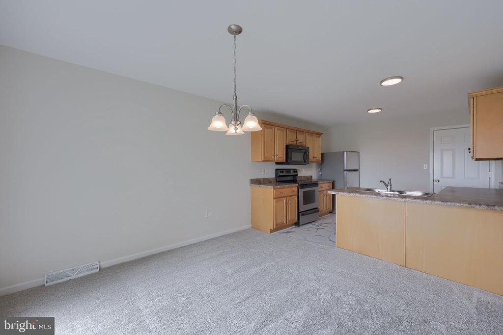 212 EAGLE DRIVE