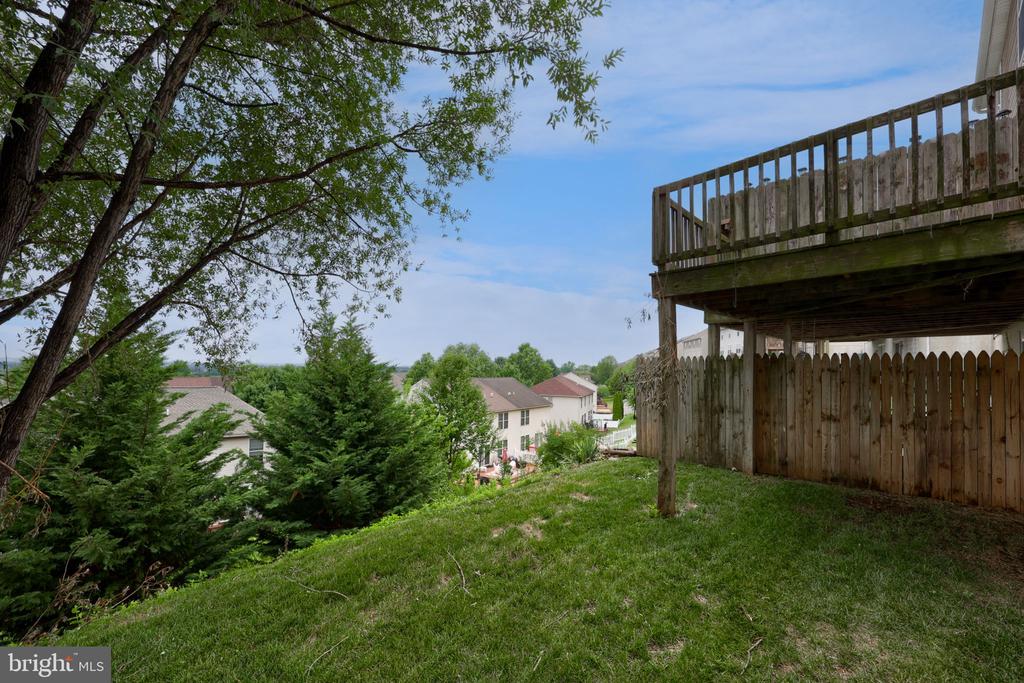 212 EAGLE DRIVE