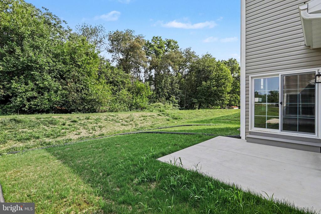 107 BROOKFIELD DRIVE Unit: LOT 18