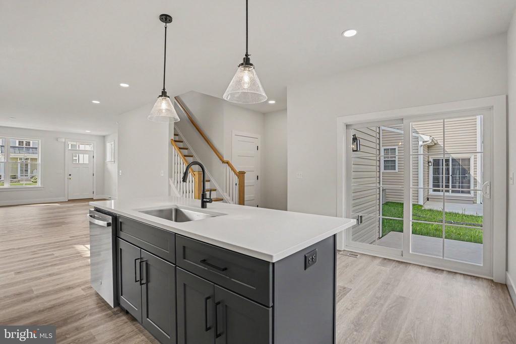 107 BROOKFIELD DRIVE Unit: LOT 18