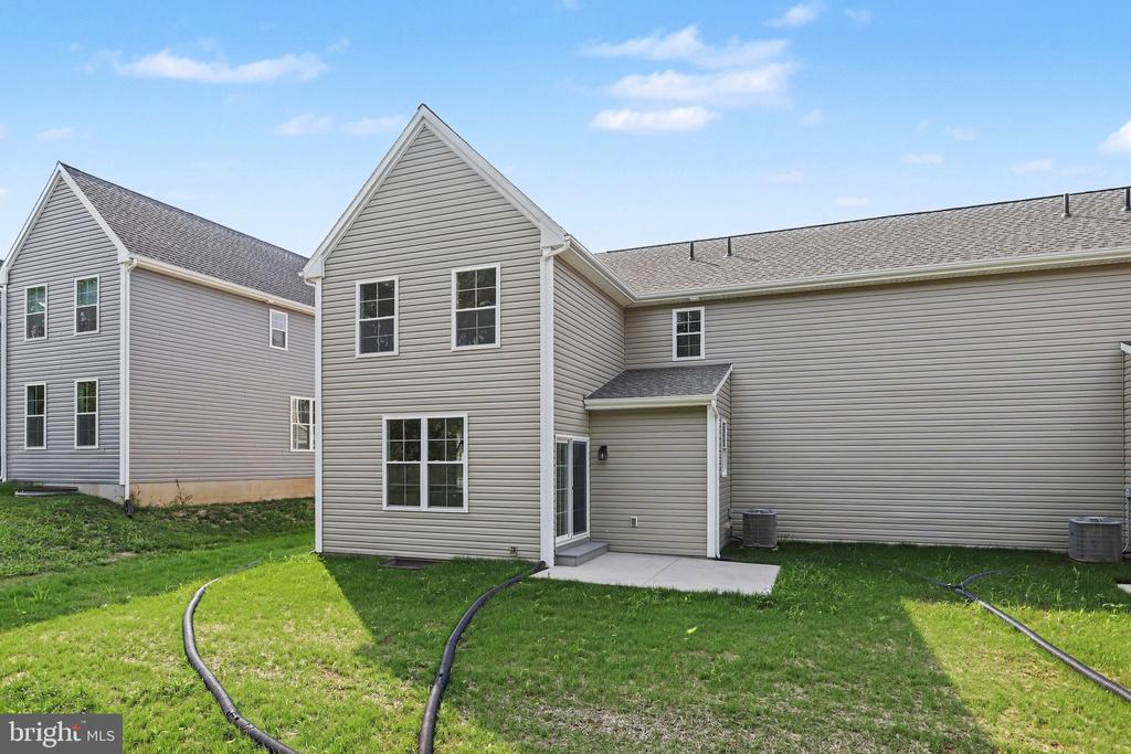 107 BROOKFIELD DRIVE Unit: LOT 18
