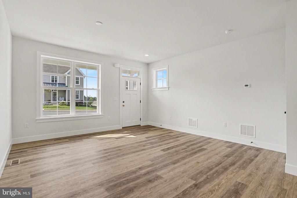 107 BROOKFIELD DRIVE Unit: LOT 18