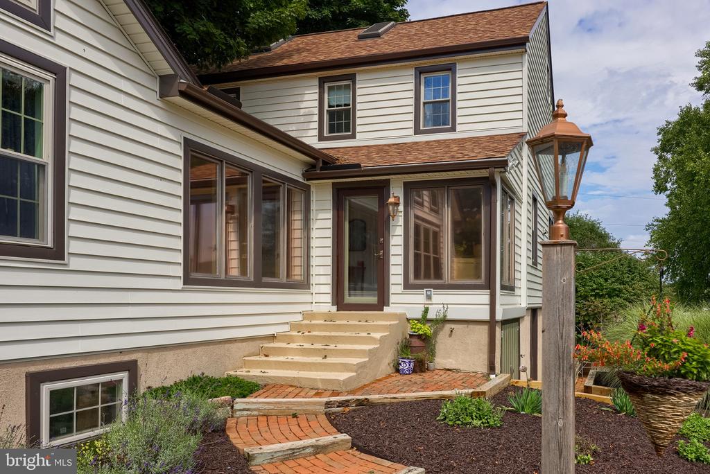 59 CARDINAL DRIVE