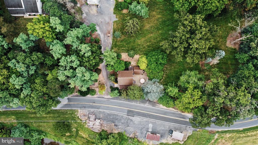 390 MILLER RD