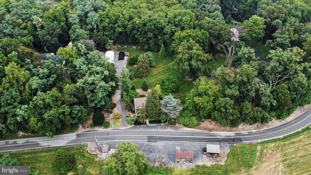 390 MILLER RD