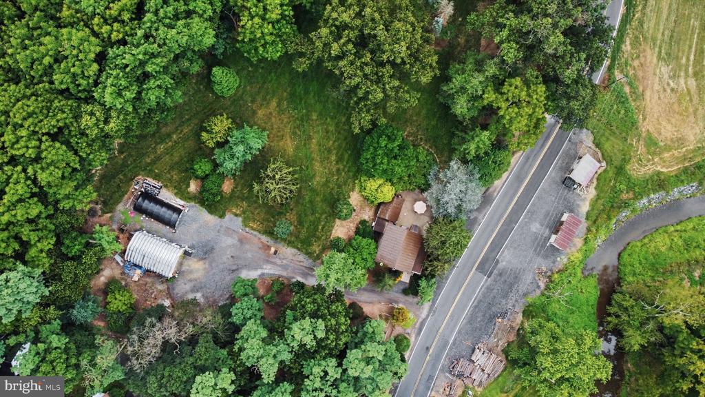390 MILLER RD