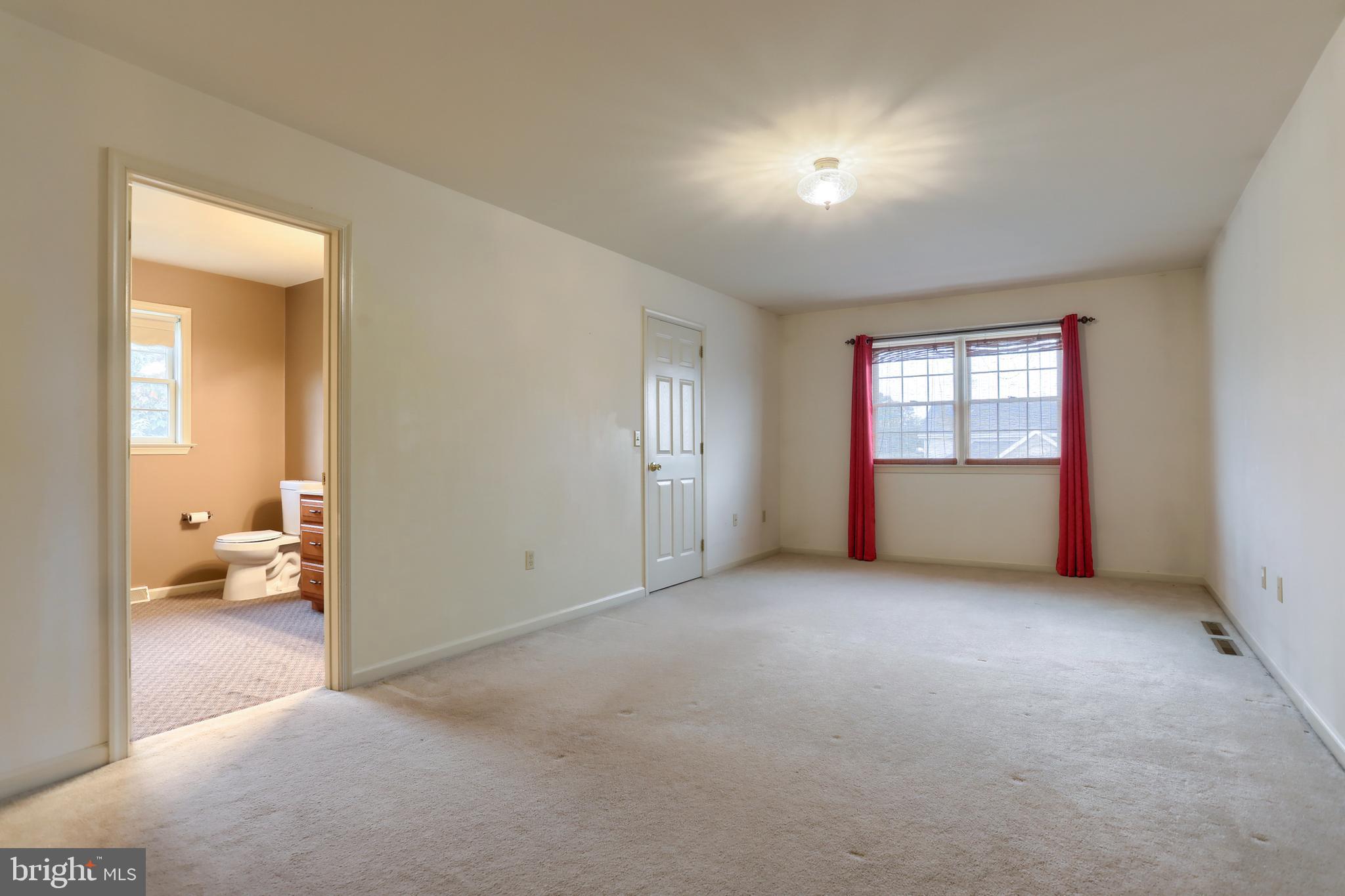 110 STONE HEDGE COURT