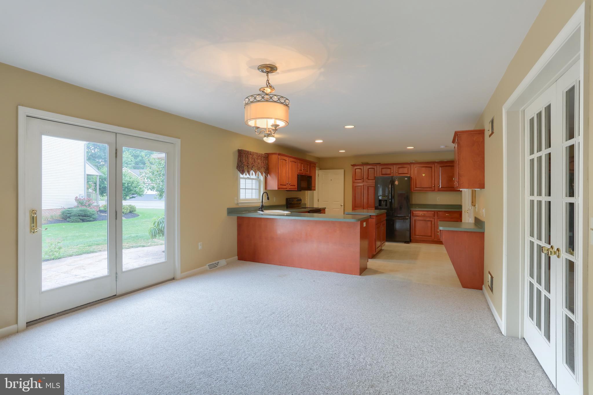 110 STONE HEDGE COURT