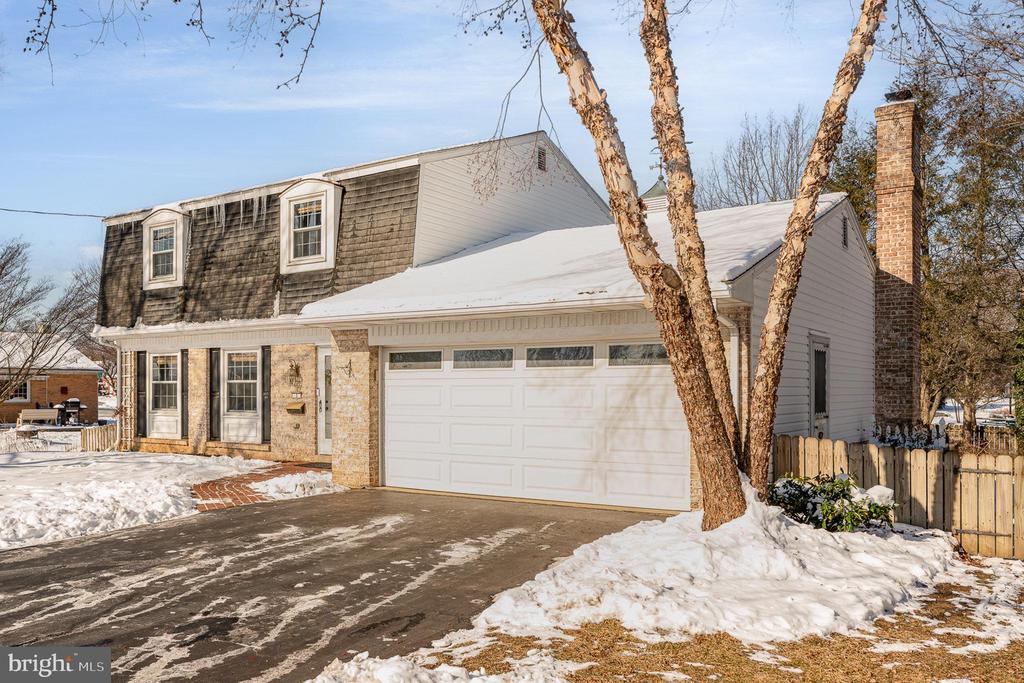3 SYCAMORE LANE