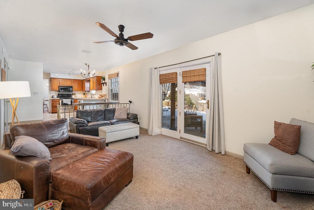 3 SYCAMORE LANE