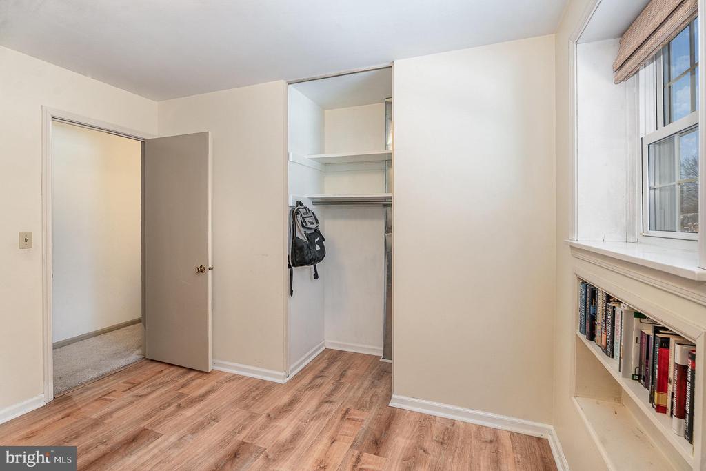 3 SYCAMORE LANE