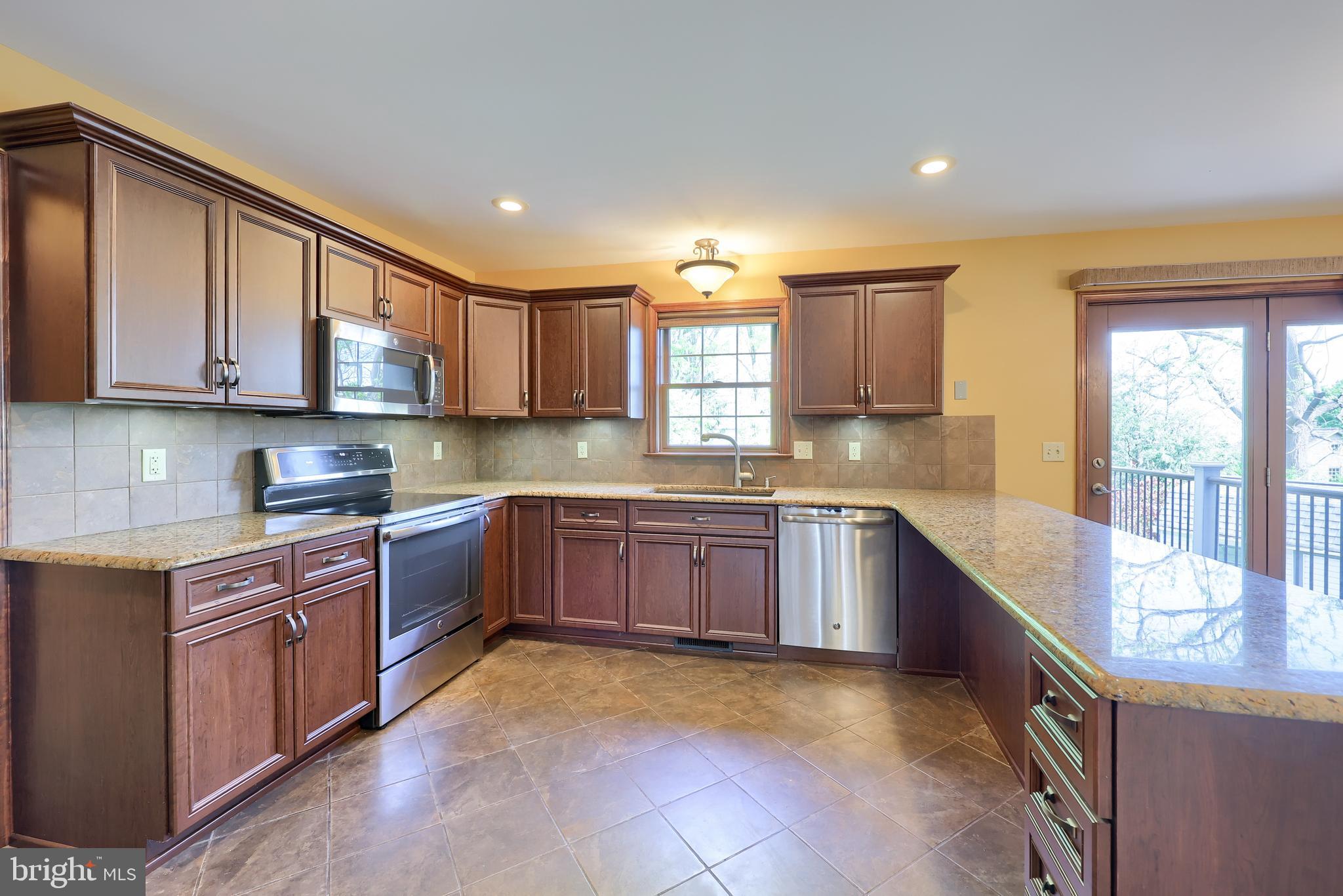 23 FOX RUN ROAD