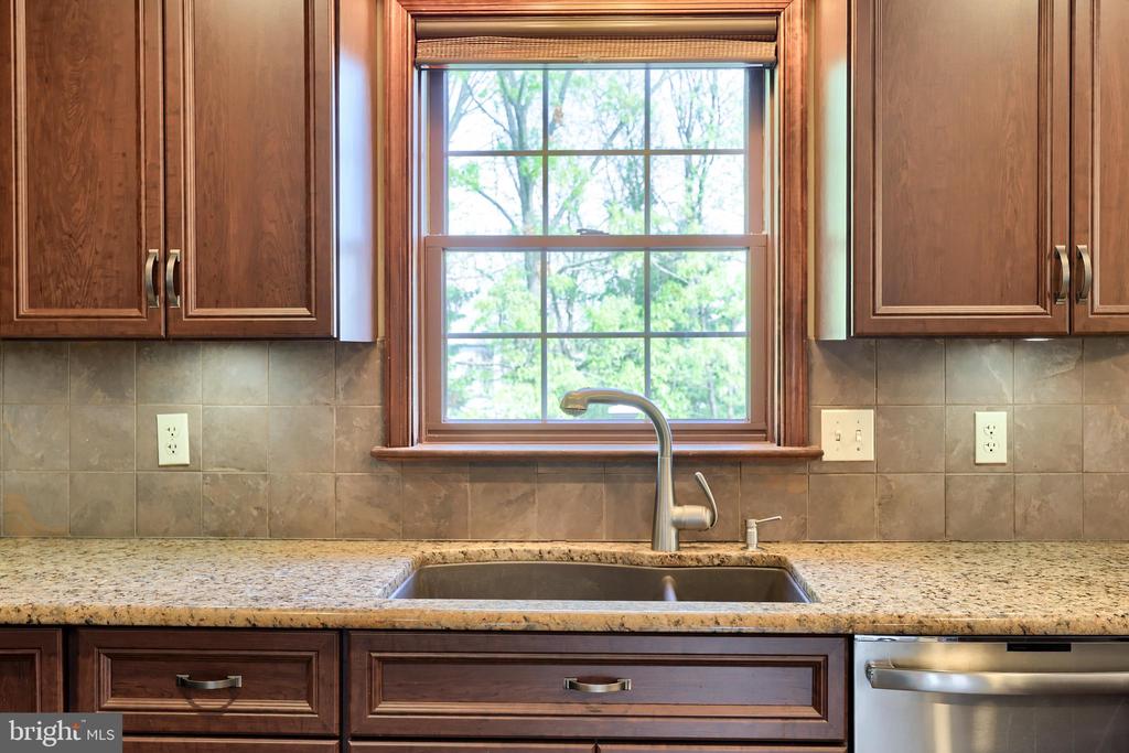 23 FOX RUN ROAD