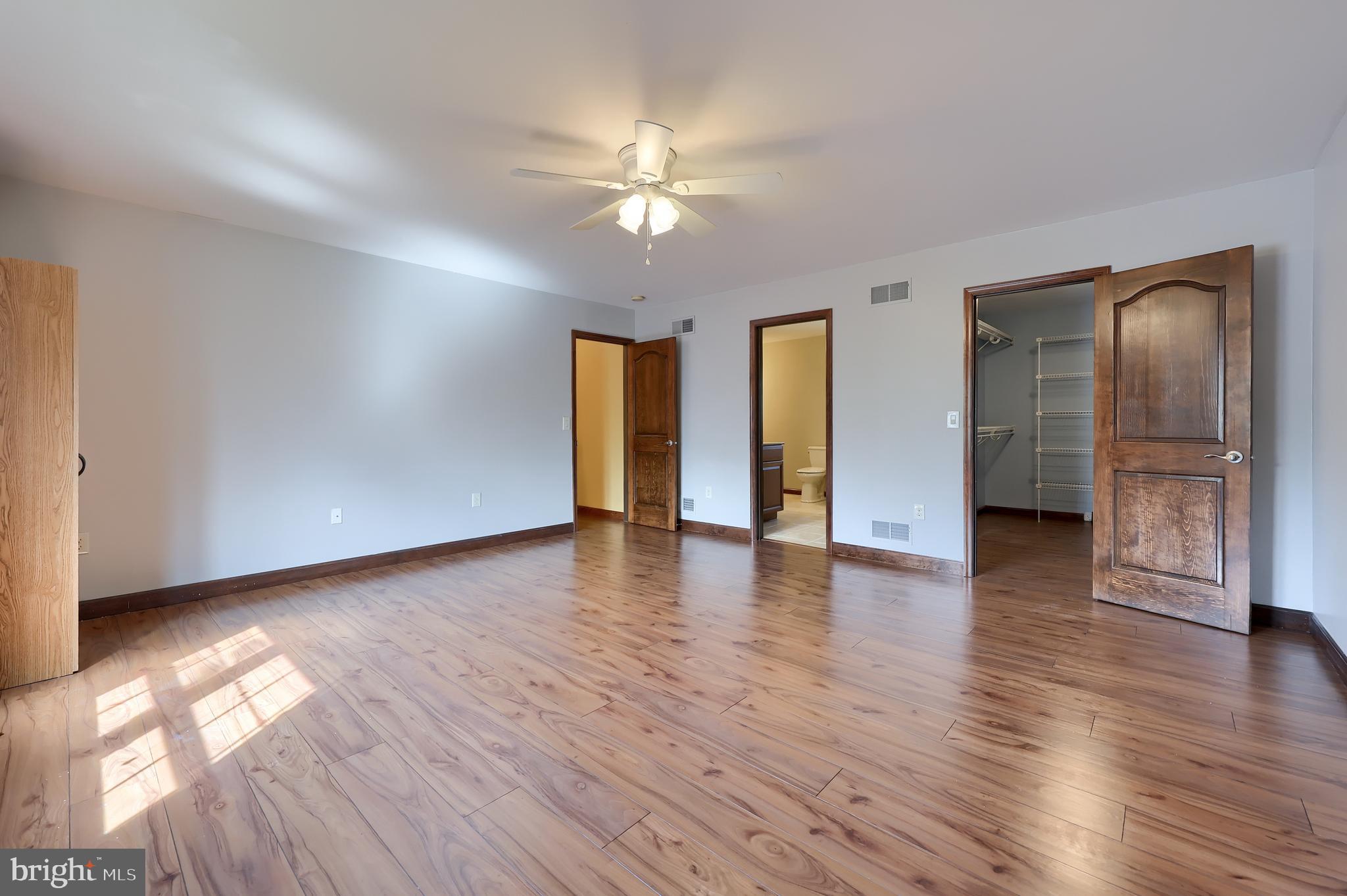23 FOX RUN ROAD