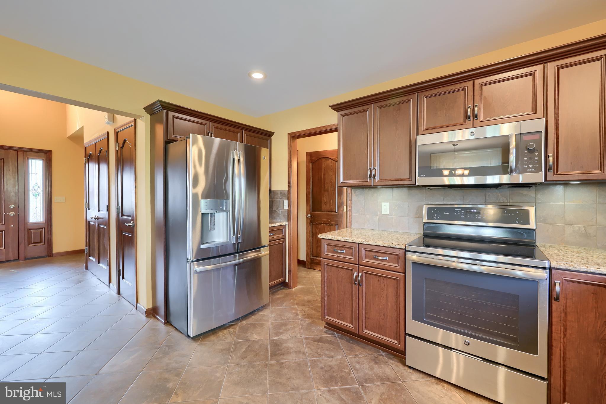 23 FOX RUN ROAD