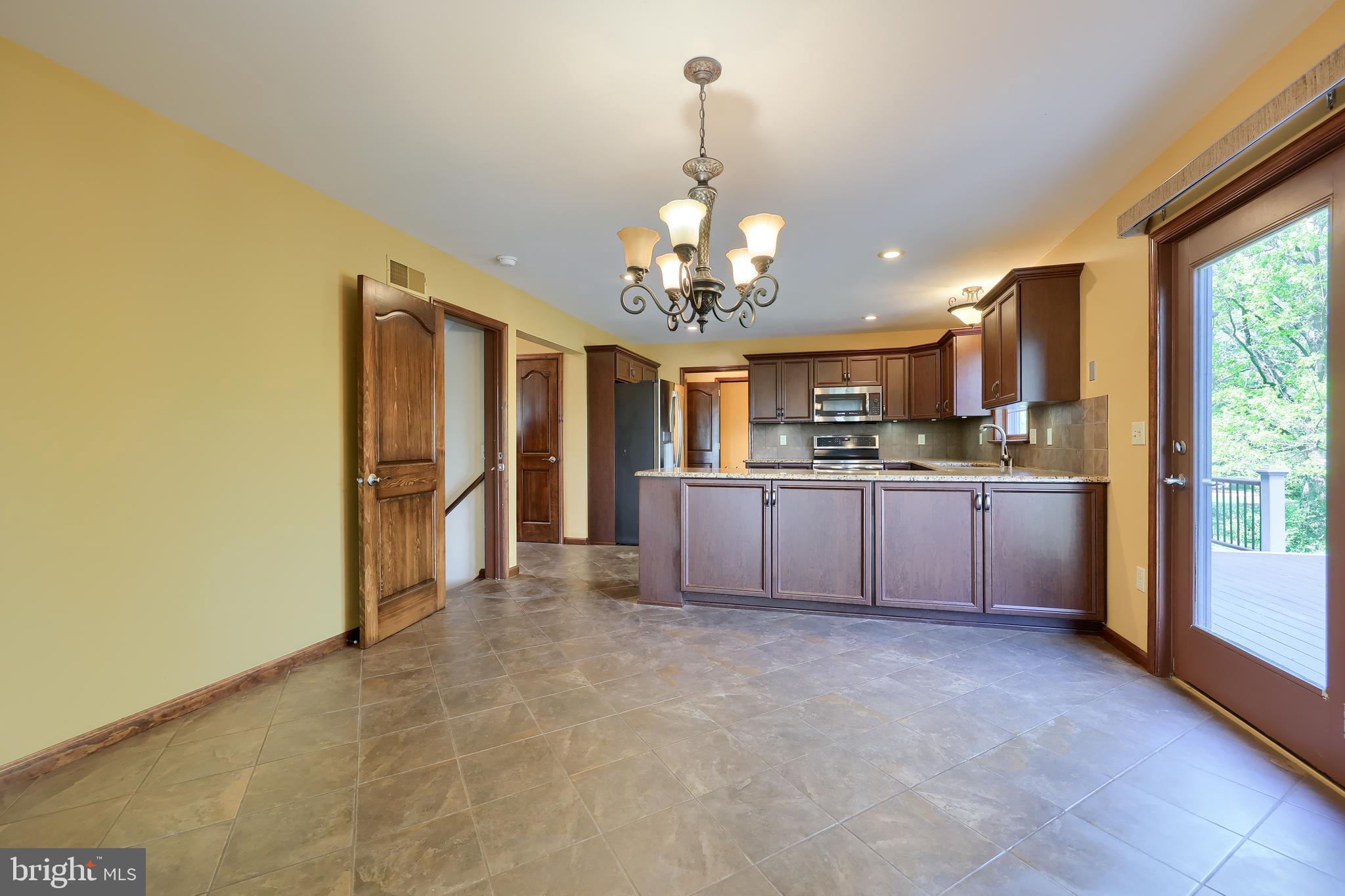 23 FOX RUN ROAD