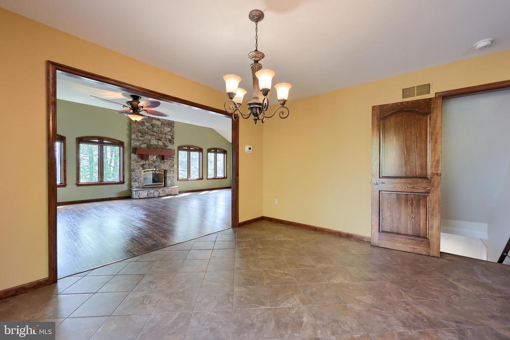 23 FOX RUN ROAD