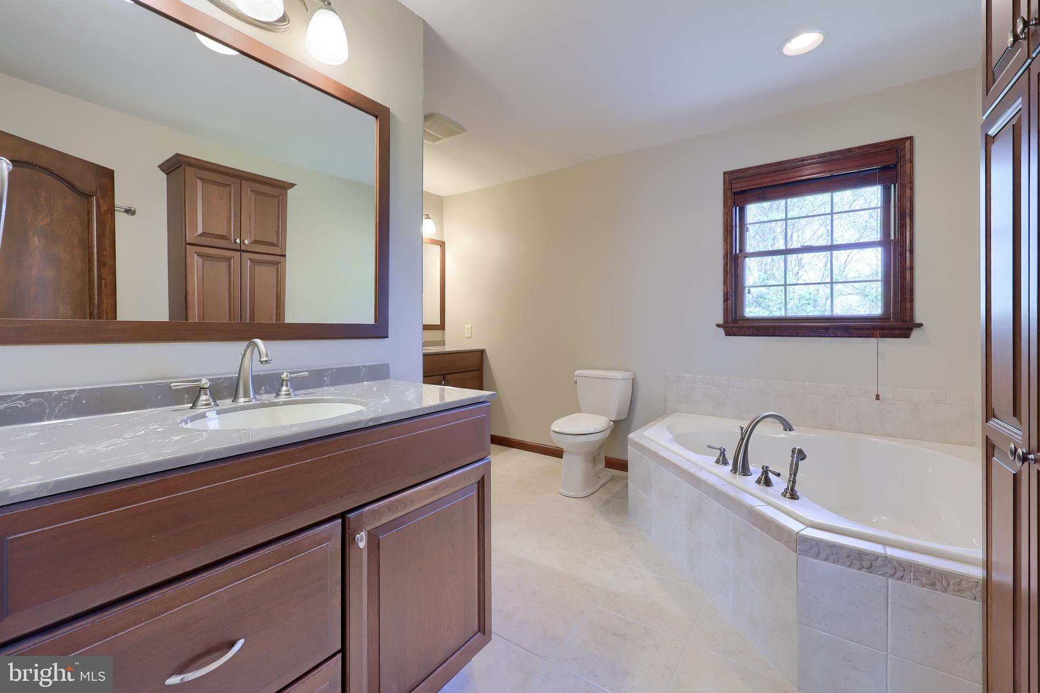 23 FOX RUN ROAD