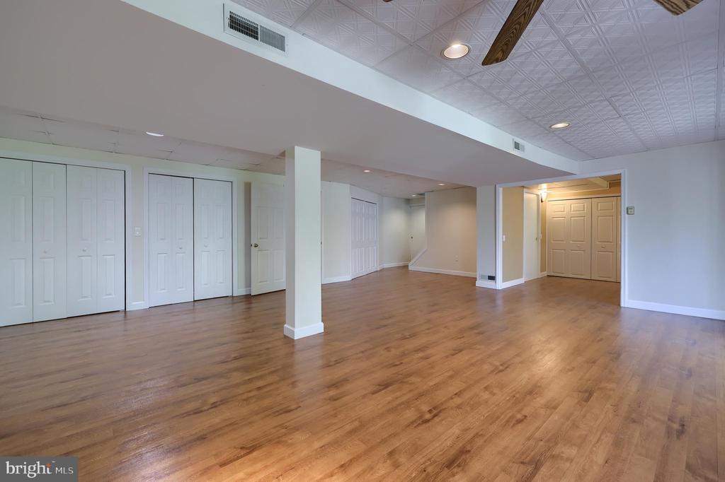 23 FOX RUN ROAD